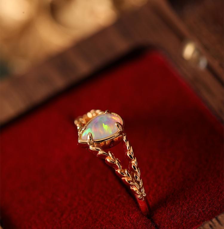 Olivenorma Opal Stone Gold Hollow Wheat Ring