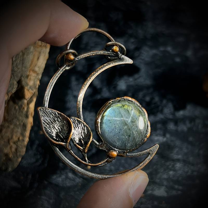 Olivenorma Labradorite Moon Leaf Shape Gemstone Necklace