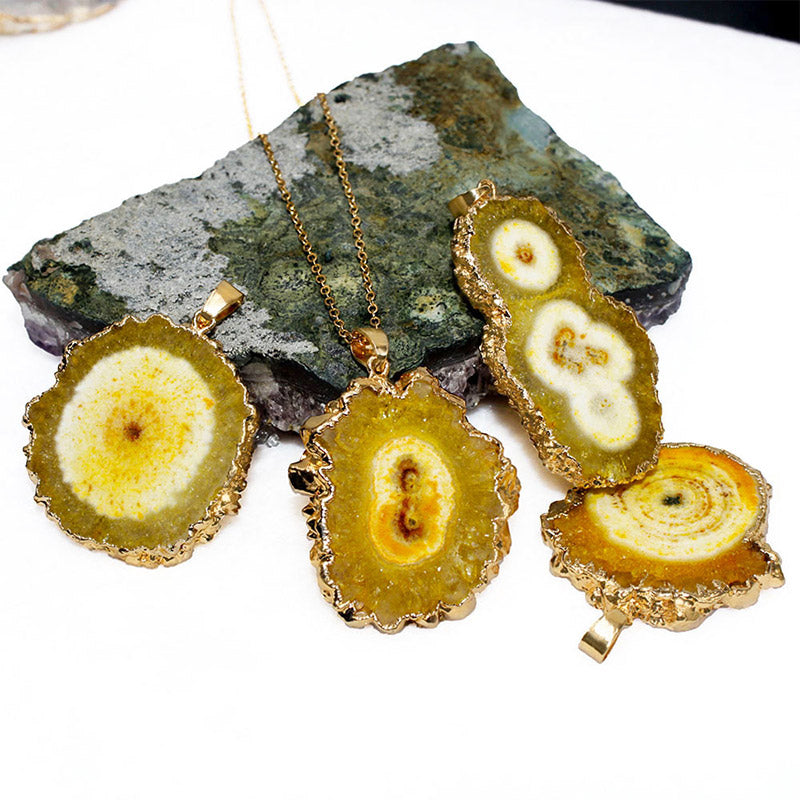 Olivenorma Natural Raw Agate Rough Cluster Necklace