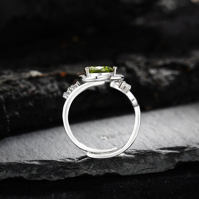 Olivenorma "The Instant Heartbeat" - Peridot with Zircon Empathy Ring