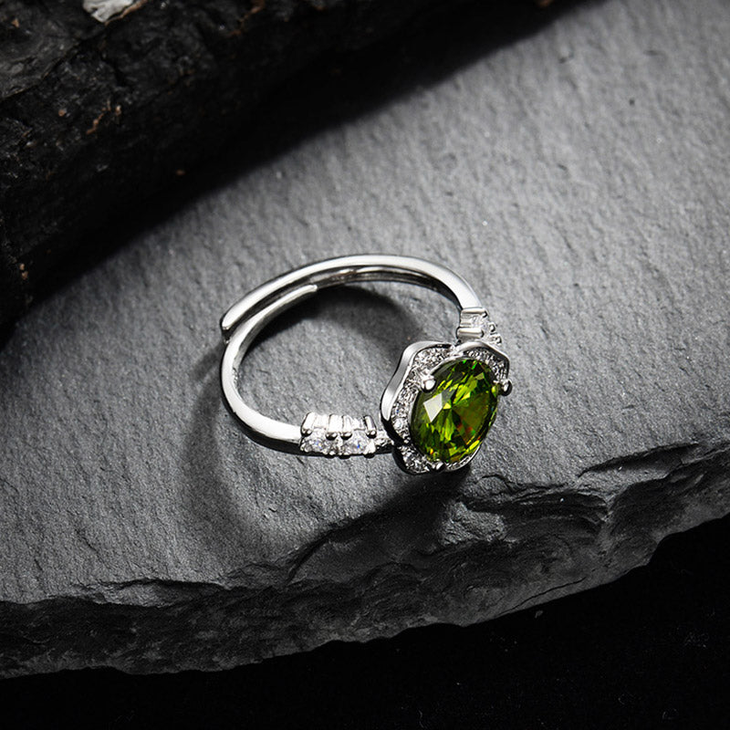 Olivenorma "The Instant Heartbeat" - Peridot with Zircon Empathy Ring