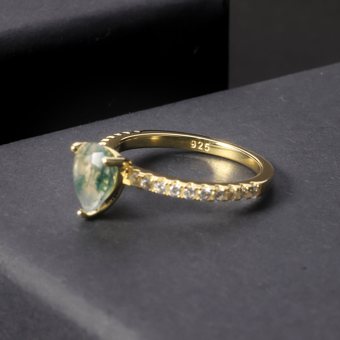 Olivenorma Drop Shaped Moss Agate Inlaid White Zircon Ring