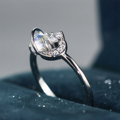 Olivenorma "The Pure Break" - Moon & Planet Moonstone Ring