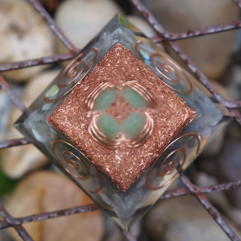 Olivenorma Green Aventurine Hexagonal Prism Labradorite Orgone Pyramid