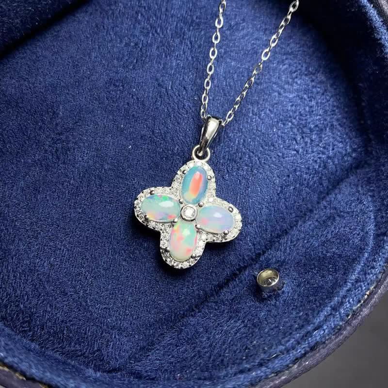 Olivenorma Natural Opal Four-leaf Clover Pendant Necklace