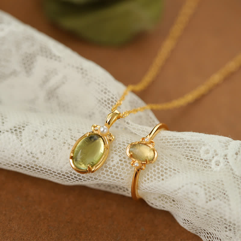 Olivenorma Natural Peridot Ring Necklace