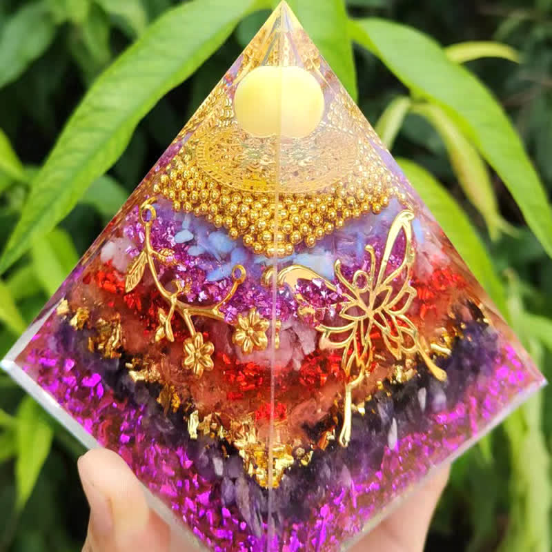 Olivenorma 10/15cm Natural Gravel Metal Butterfly Orgone Pyramid