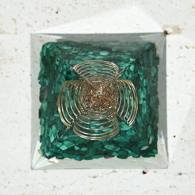 Olivenorma Handmade Malachite Positive Energy Orgone Pyramid