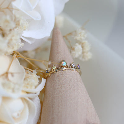 Olivenorma Opal White Zircon Crown Molding Ring