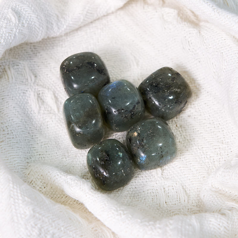 Olivenorma Natural Polished Labradorite Tumbled Stone