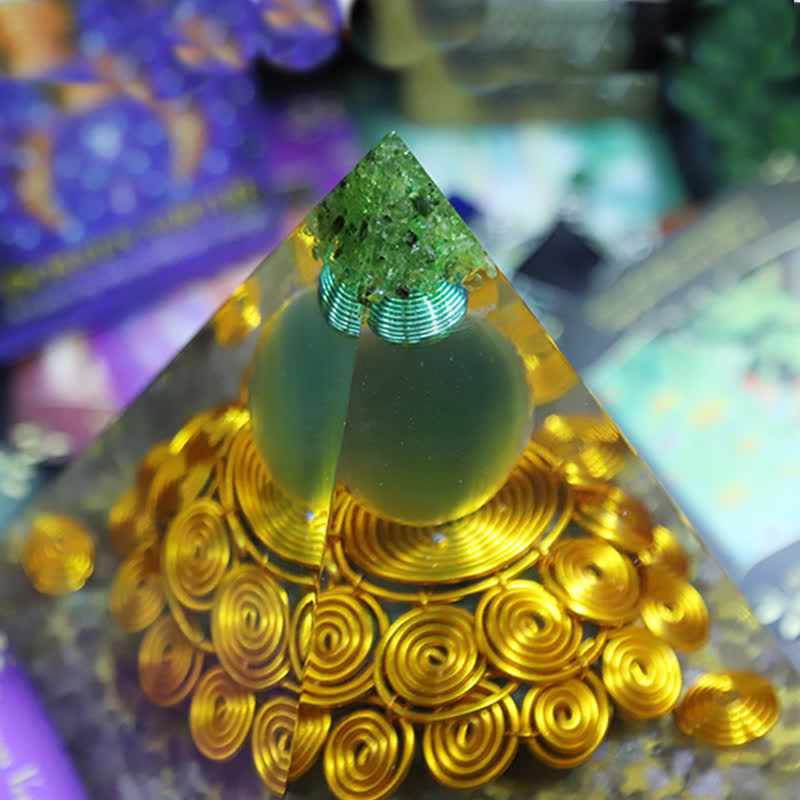 Olivenorma 14cm Green Cat's Eye Stone Orgone Pyramid