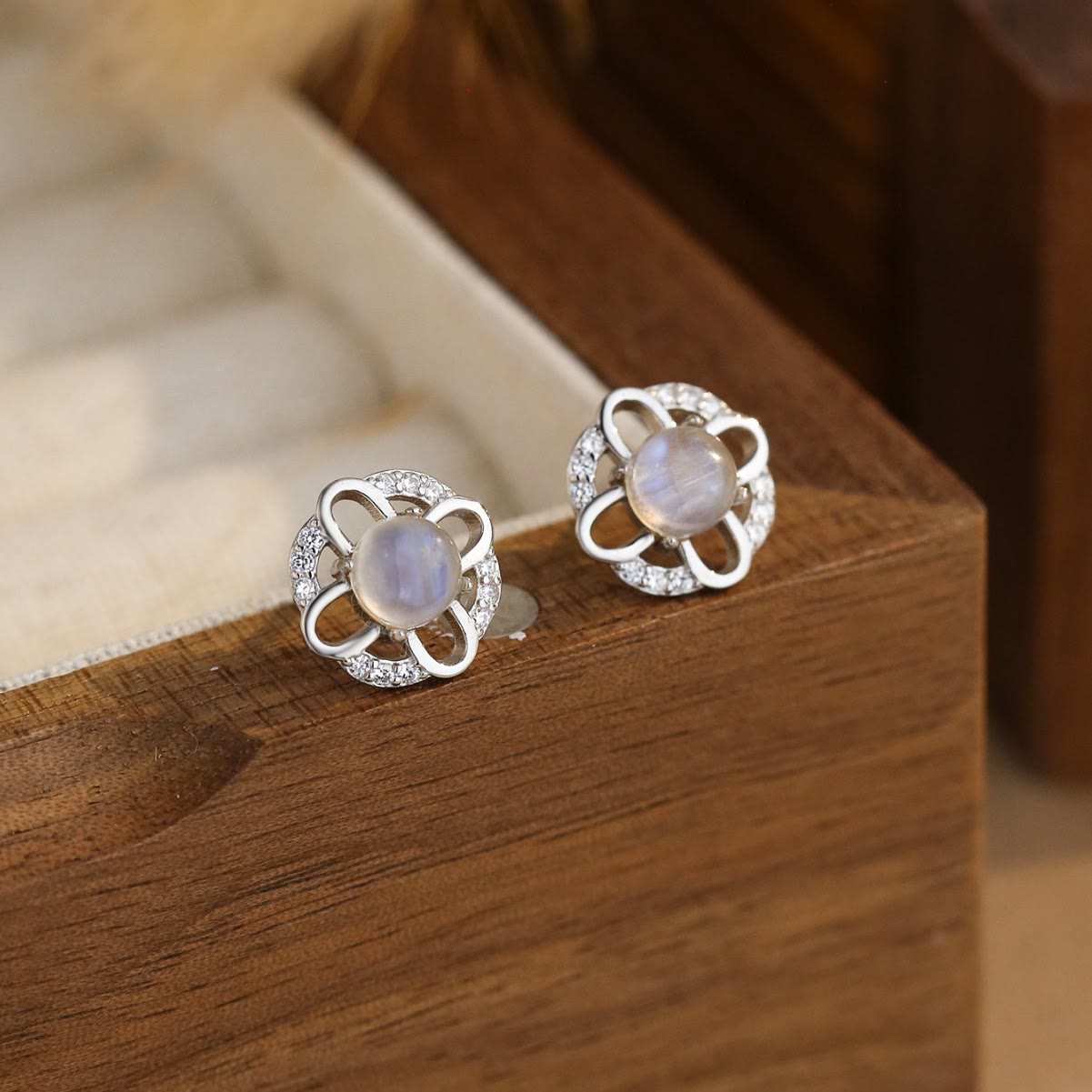 Olivenorma Moonstone Cross 925 Silver Stud Post Earrings