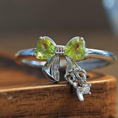 Olivenorma Natural Peridot Bow Sterling Silver Ring