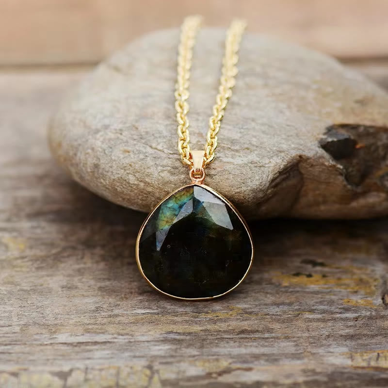 Olivenorma Labradorite Drop Cut Pendant Necklace