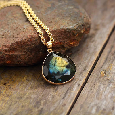 Olivenorma Labradorite Drop Cut Pendant Necklace