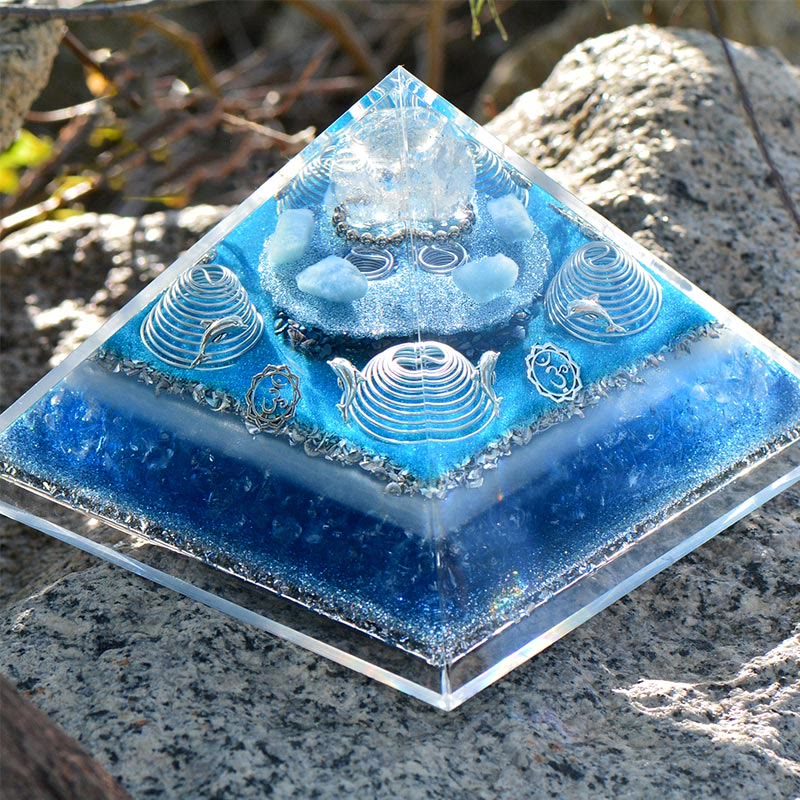 Olivenorma "Atlantis" Clear Crystal Aquamarine Orgone Pyramid