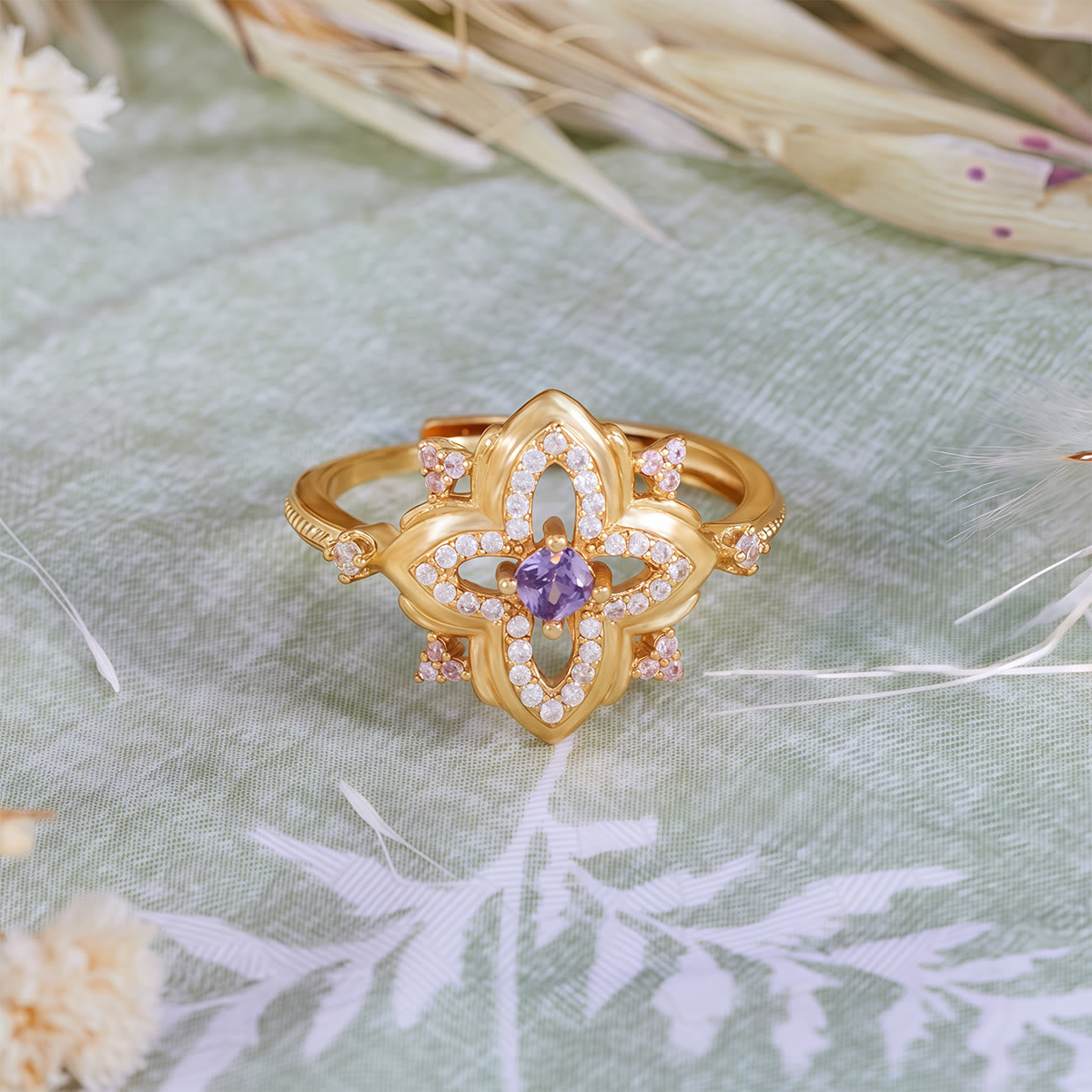Olivenorma Amethyst Palace Retro Carved Design Ring