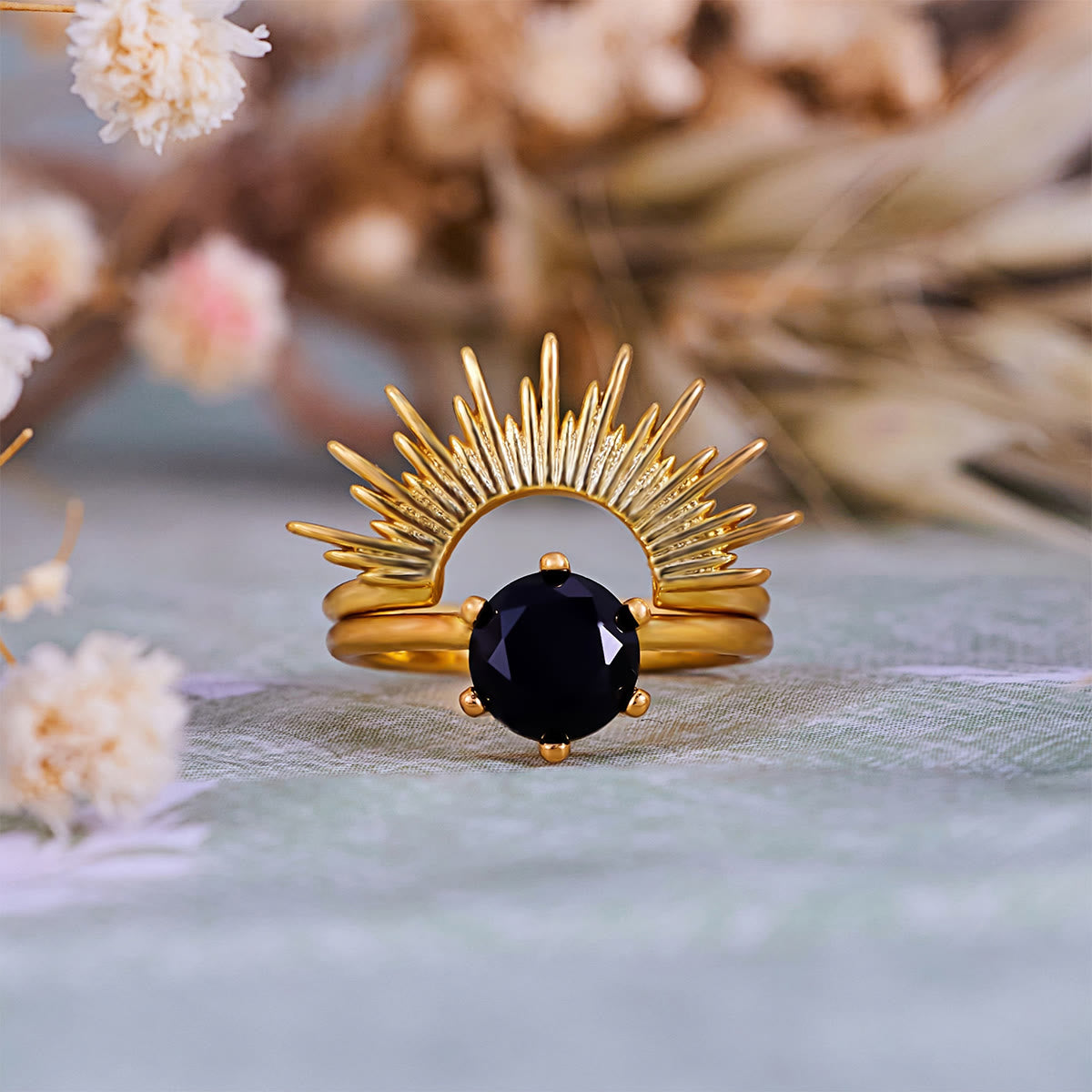 Olivenorma Obsidian Sun Rays Design Ring Set