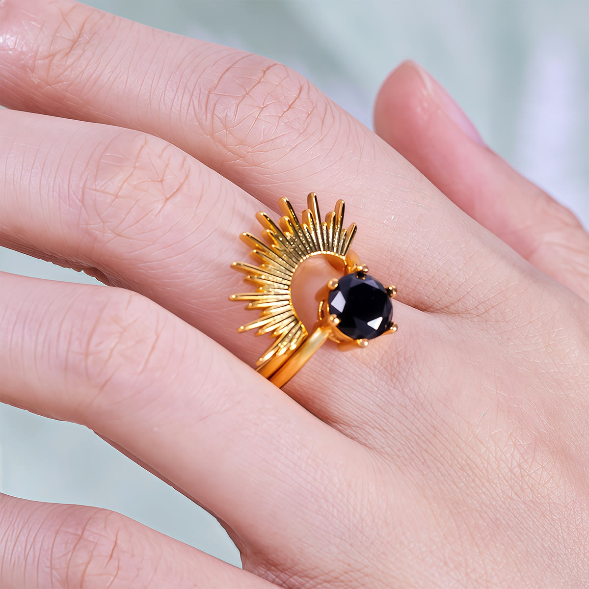 Olivenorma Obsidian Sun Rays Design Ring Set