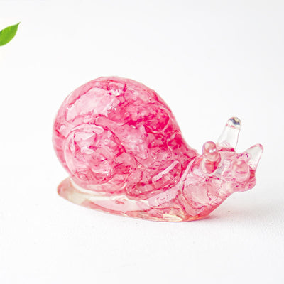 Olivenorma Crystal Epoxy Snail Gemstone Decoration