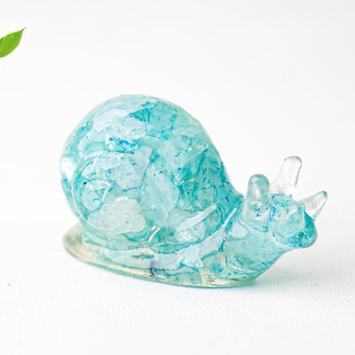 Olivenorma Crystal Epoxy Snail Gemstone Decoration