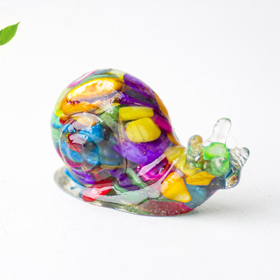 Olivenorma Crystal Epoxy Snail Gemstone Decoration