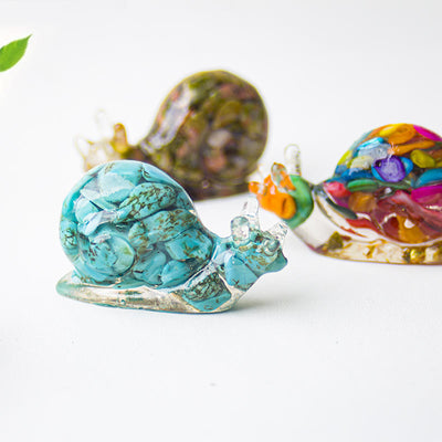 Olivenorma Crystal Epoxy Snail Gemstone Decoration