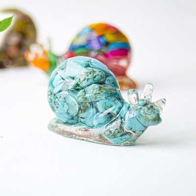 Olivenorma Crystal Epoxy Snail Gemstone Decoration