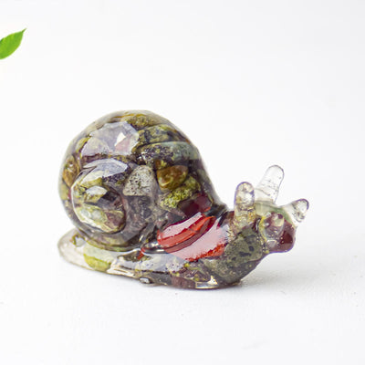 Olivenorma Crystal Epoxy Snail Gemstone Decoration