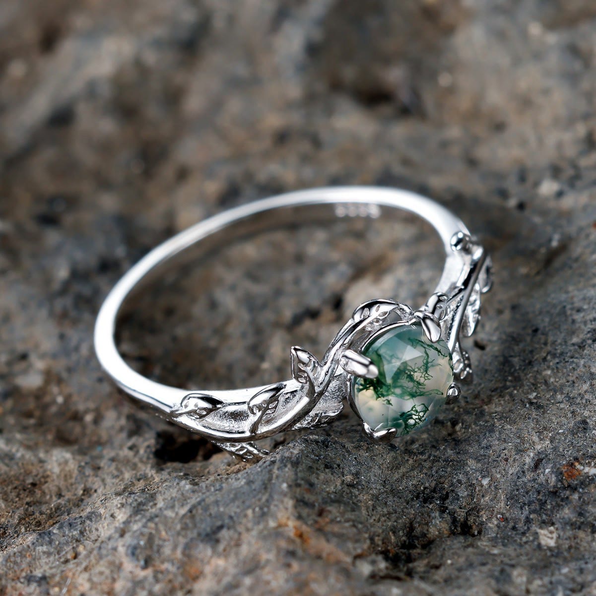 Olivenorma "Waterweed Dream" - Copper Moss Agate Ring - image 5