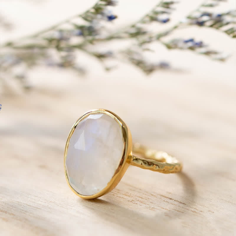 Olivenorma Intellectual Elegance Moonstone Ring