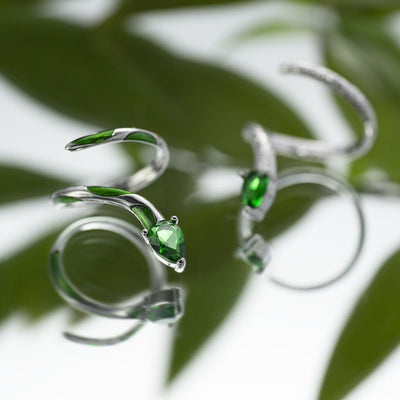 Olivenorma Emerald Snake Knuckle Cuff Ring