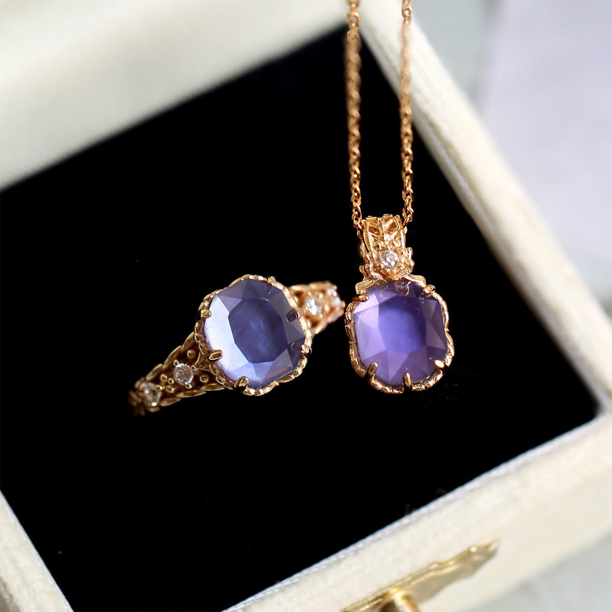 Olivenorma Natural Amethyst Square Stone Ring Necklace