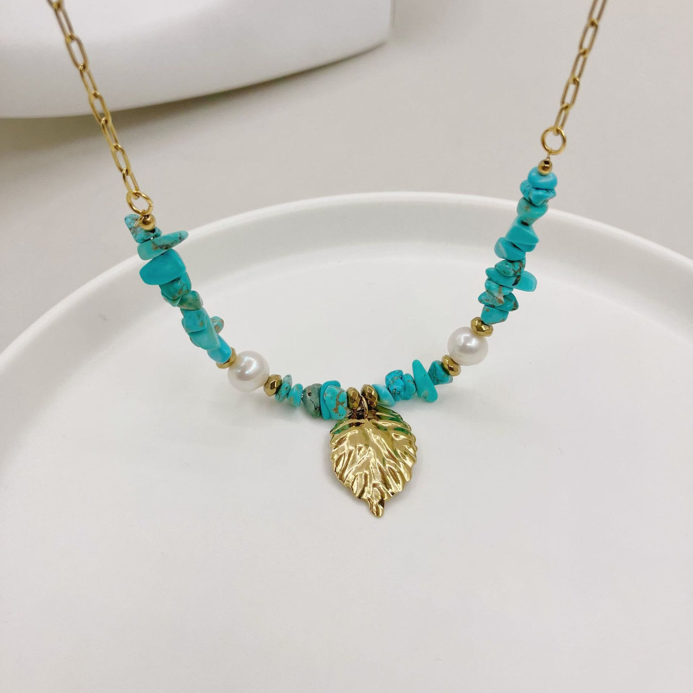 Olivenorma Natural Irregular Turquoise Leaves Pendant Necklace