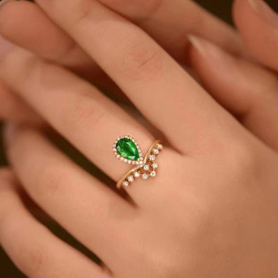 Olivenorma Dainty Emerald With Zircon Ring