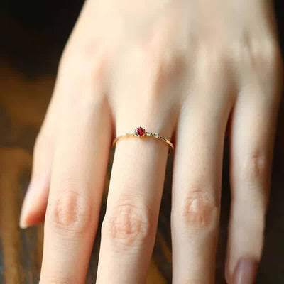 Olivenorma 18K Gold Garnet Minimalist Tiny Ring