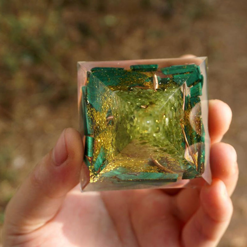 Olivenorma Sacred Heart Forest Malachite & Peridot Orgone Pyramid - image 5