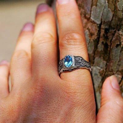 Olivenorma Buddhi Mudra - Swiss Blue Topaz Ring