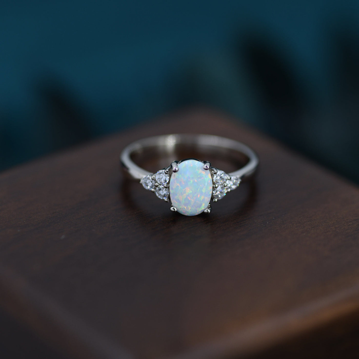 Olivenorma Delicate Oval Opal Ring