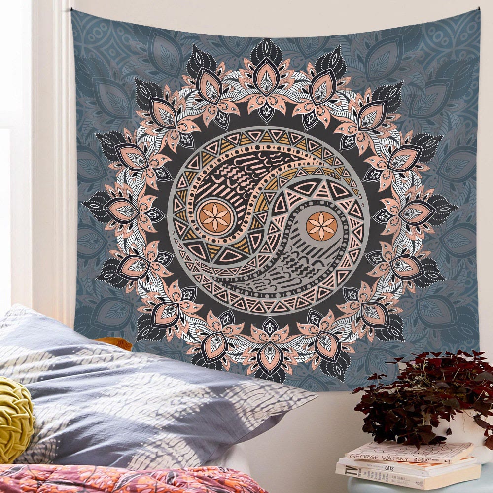 Olivenorma Bohemian Floral Qiankun Circle Pattern Tapestry