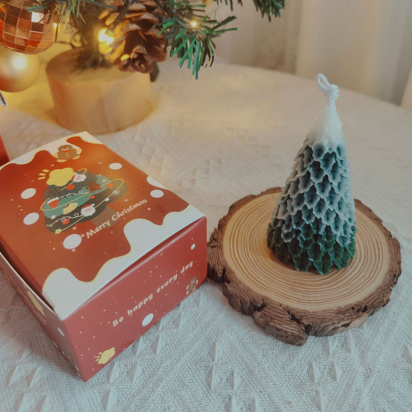 Olivenorma Carved Christmas Tree Candle