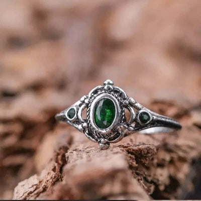 Olivenorma Natural Oval Emerald Engraved Ring