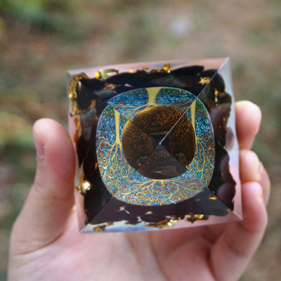 Olivenorma Tiger Eye Sphere & Obsidian Protection Orgone Pyramid