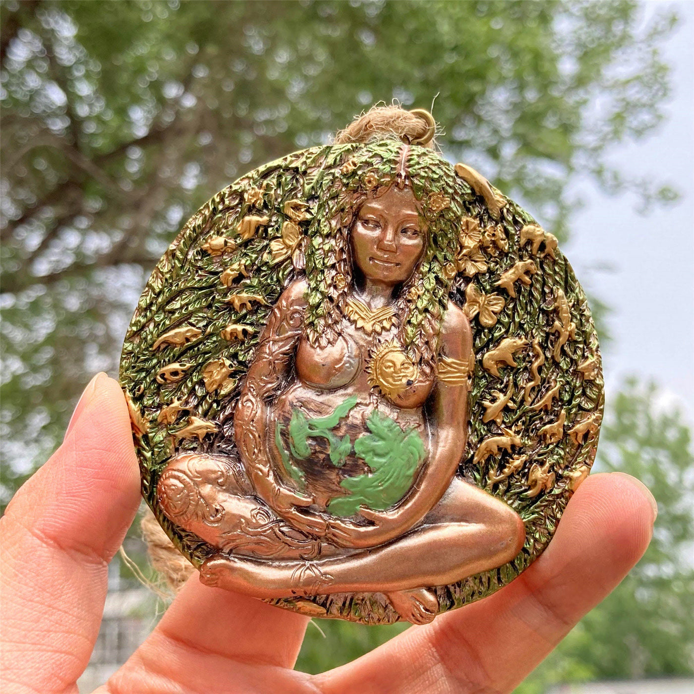 Olivenorma Statue Of Goddess Gaia Pendant Resin Decorations Wall Decor