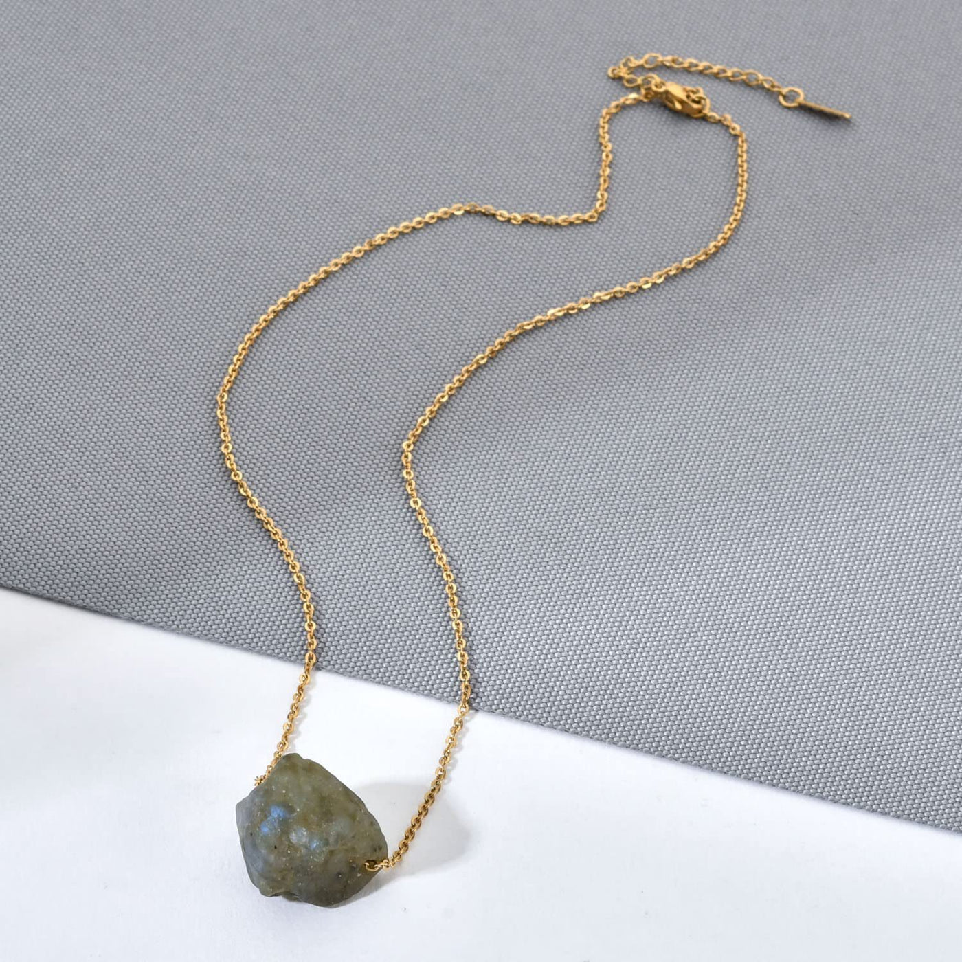 Olivenorma Natural Rough Gemstone Healing Crystal Chain Necklace