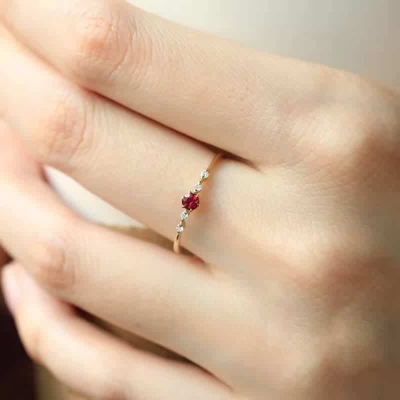 Olivenorma 18K Gold Garnet Minimalist Tiny Ring