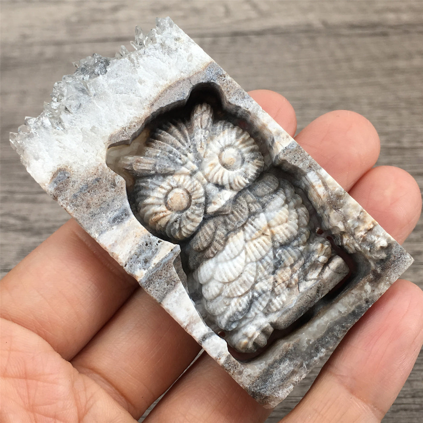 Olivenorma Natural Crystal Carved Crystal Owl Handicraft Ornament