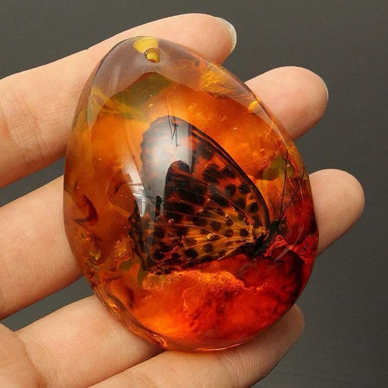 Olivenorma Water Drop Amber Insect Specimen Pendant