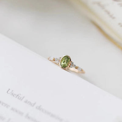 Olivenorma Natural Peridot 14K Vintage Gold Ring