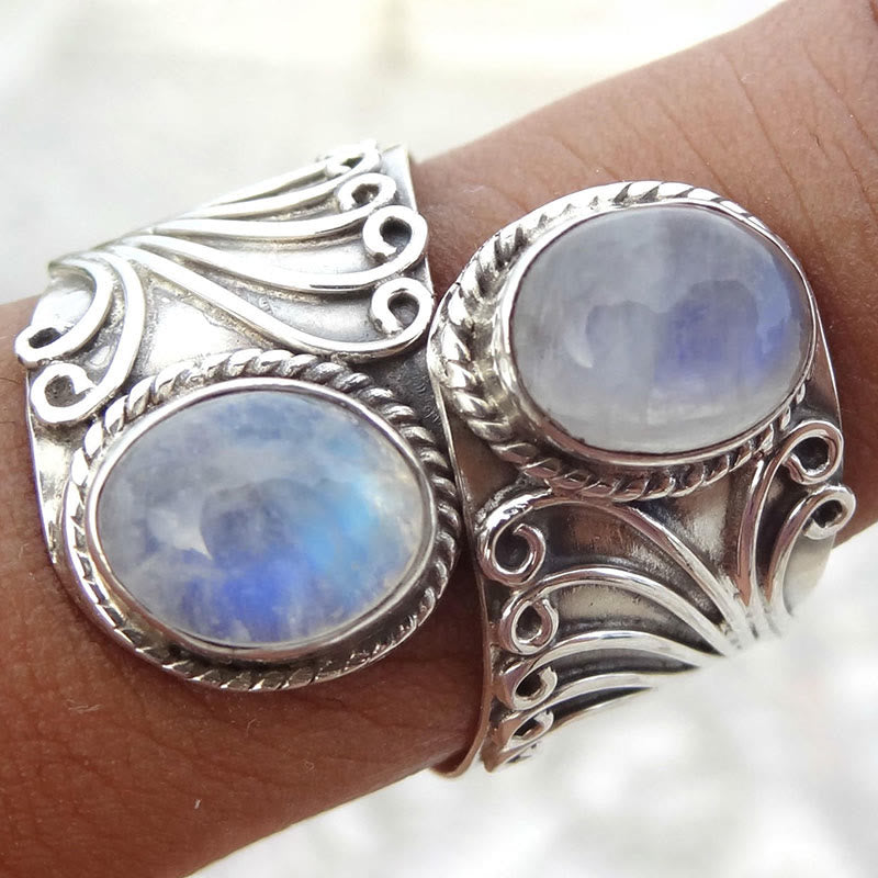 Olivenorma Creative Moonstone Ring